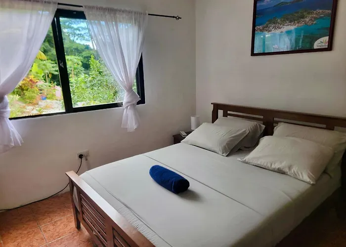 Papaya Villa